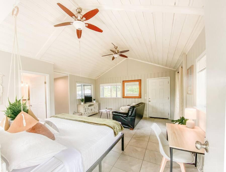 Monstera Bungalow, Spacious, King Bed, Big Kitchen Keaau Extérieur photo